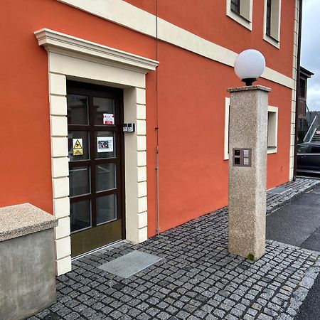 Apartmany Myslivna Ostrov  Zewnętrze zdjęcie