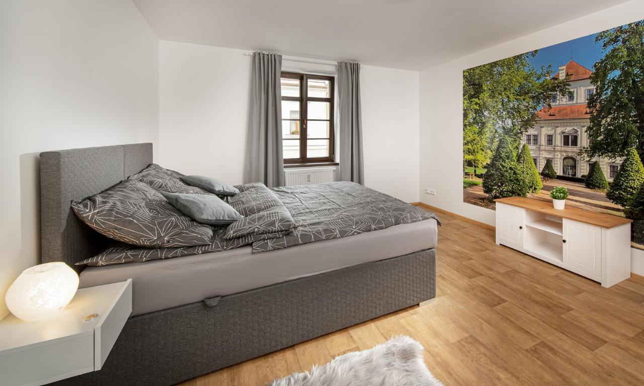 Apartmany Myslivna Ostrov  Zewnętrze zdjęcie