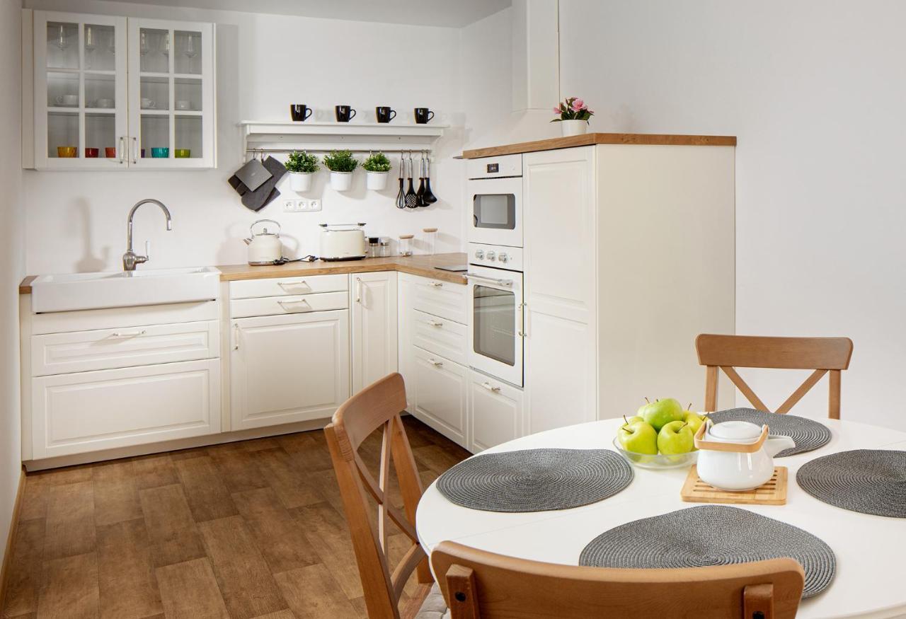 Apartmany Myslivna Ostrov  Zewnętrze zdjęcie